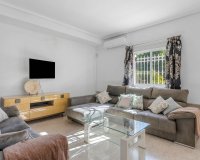 Reventa - Villa - Ciudad Quesada - Doña Pepa