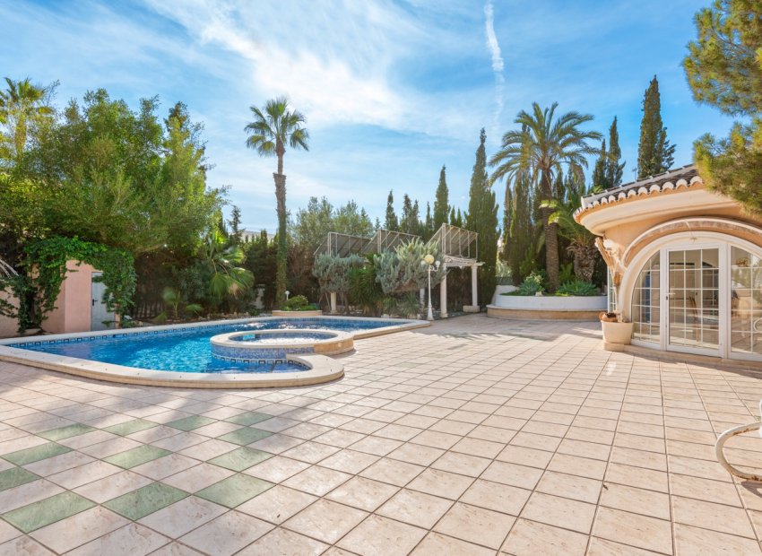 Reventa - Villa - Ciudad Quesada - Doña Pepa