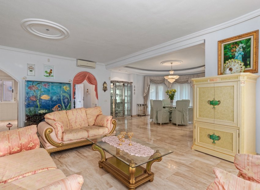 Reventa - Villa - Ciudad Quesada - Doña Pepa