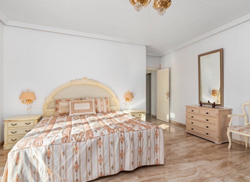 Reventa - Villa - Ciudad Quesada - Doña Pepa