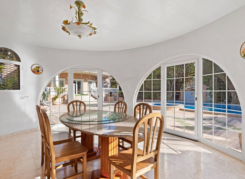 Reventa - Villa - Ciudad Quesada - Doña Pepa