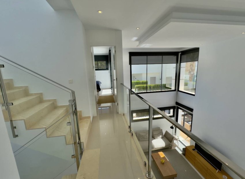 Reventa - Villa - Ciudad Quesada - Doña Pepa