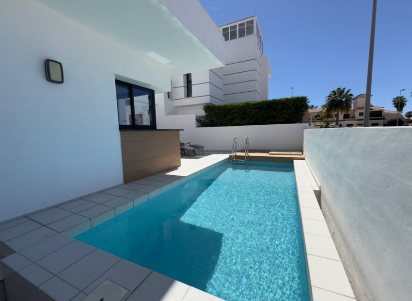 Reventa - Villa - Ciudad Quesada - Doña Pepa