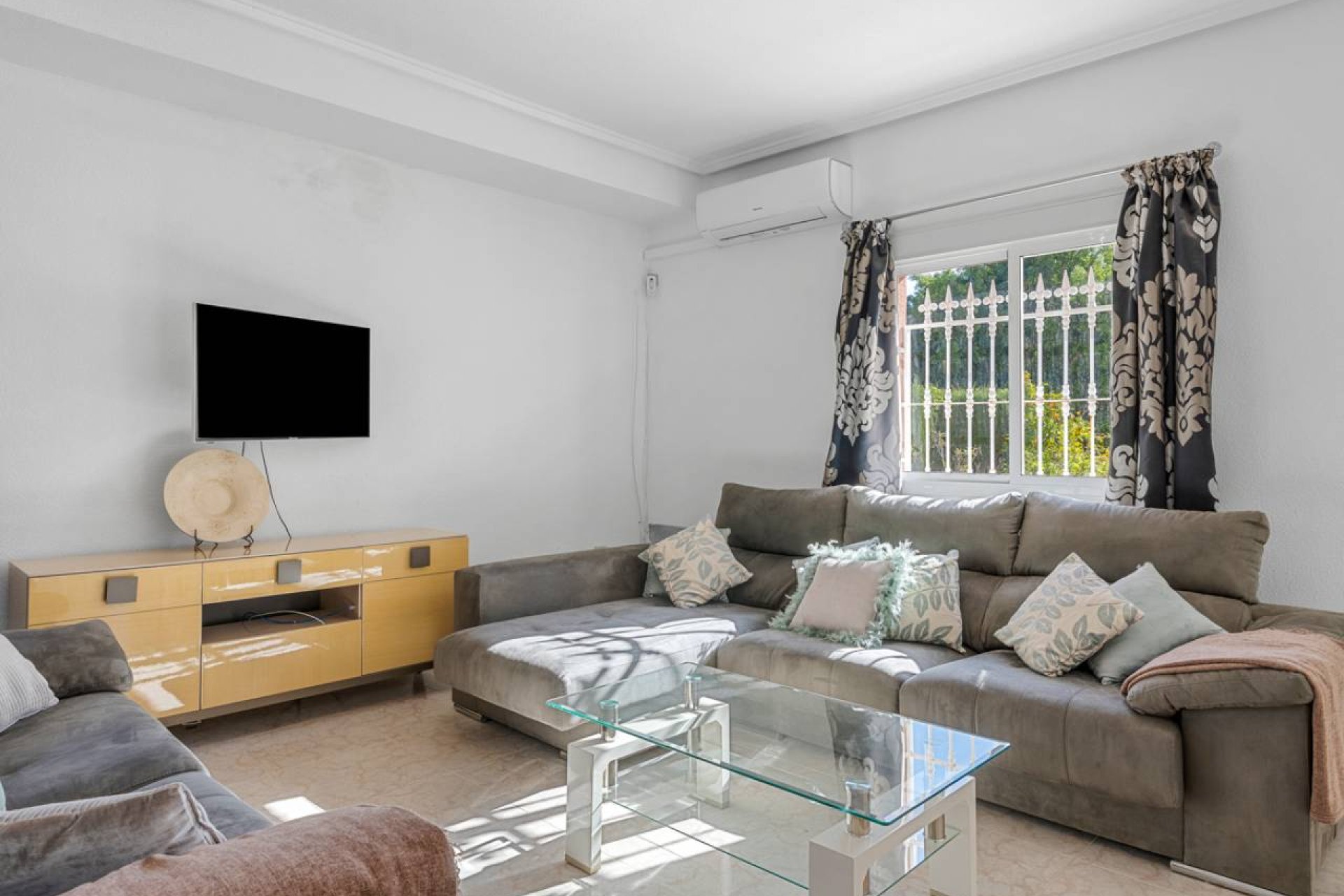 Reventa - Villa - Ciudad Quesada - Doña Pepa