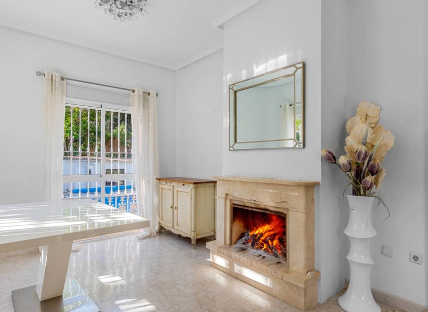 Reventa - Villa - Ciudad Quesada - Doña Pepa