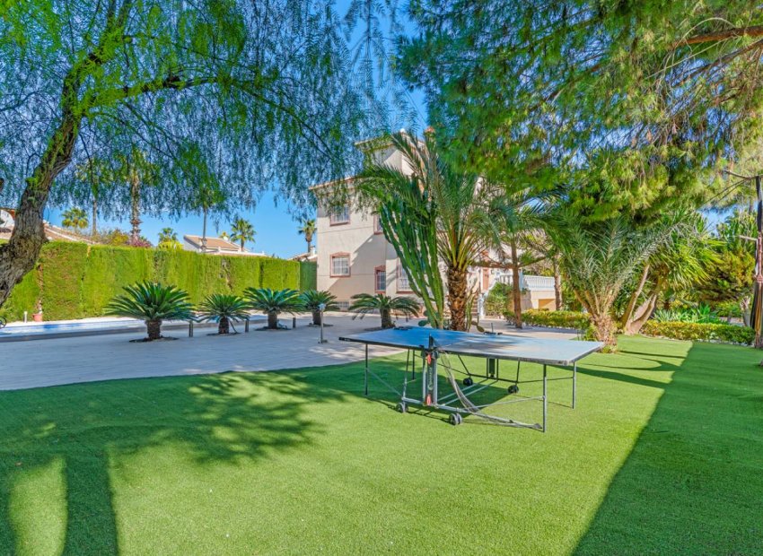 Reventa - Villa - Ciudad Quesada - Doña Pepa