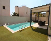 Reventa - Villa - Ciudad Quesada - Doña Pepa