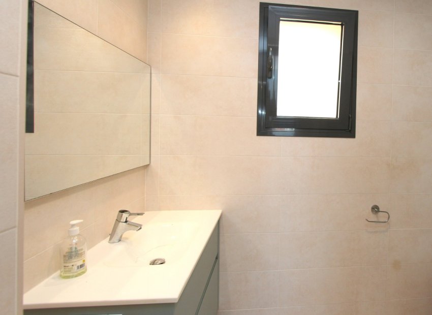 Reventa - Villa - Ciudad Quesada - Doña Pepa