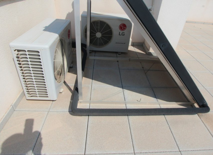 Reventa - Villa - Ciudad Quesada - Doña Pepa