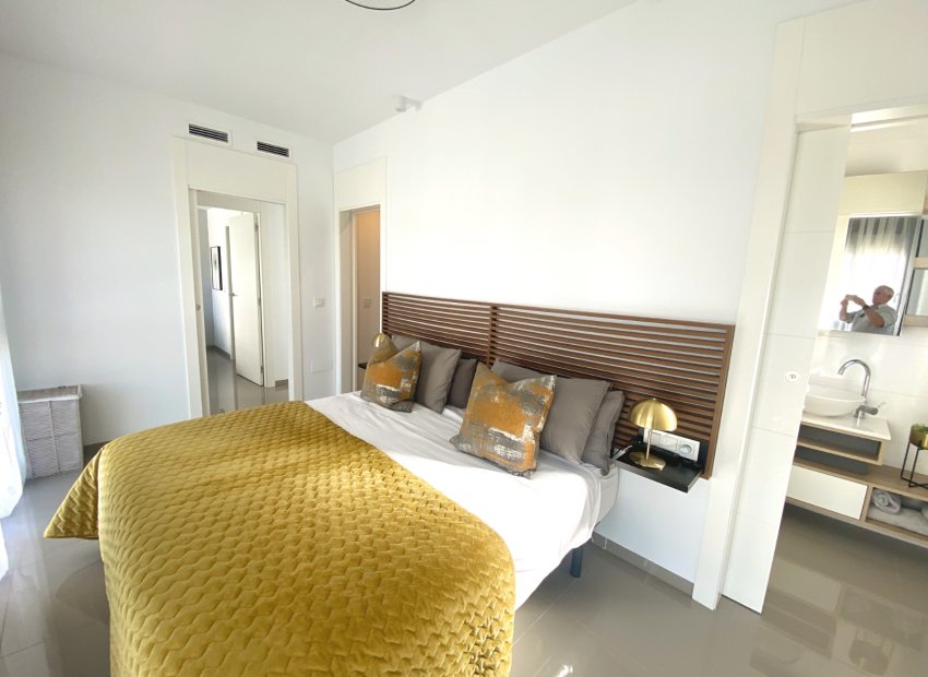 Reventa - Villa - Ciudad Quesada - Doña Pepa