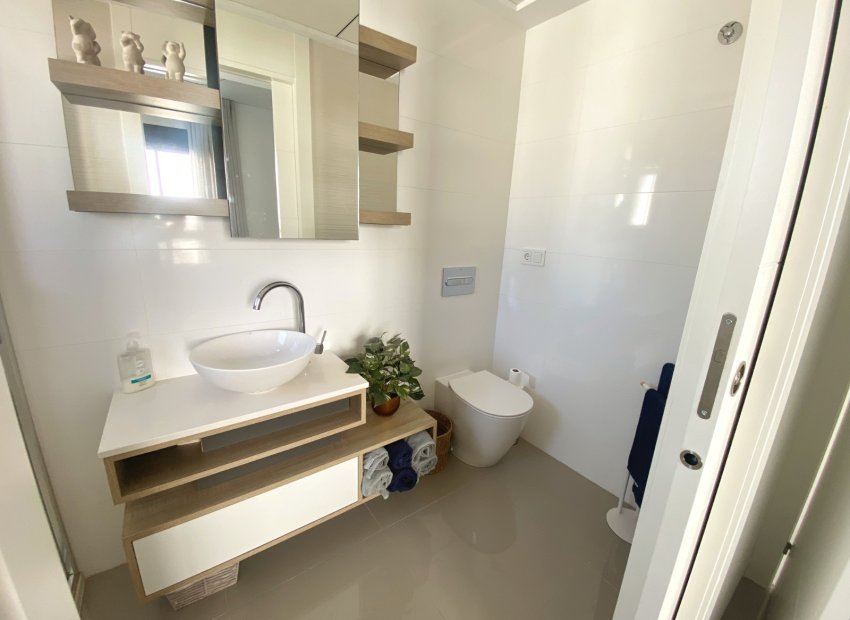 Reventa - Villa - Ciudad Quesada - Doña Pepa