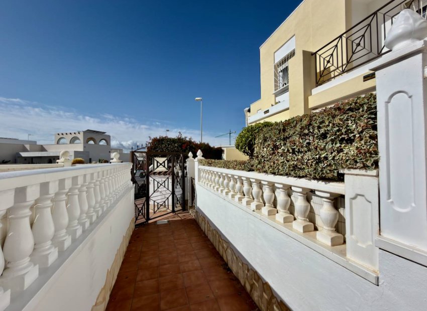 Reventa - Villa - Ciudad Quesada - Doña Pepa