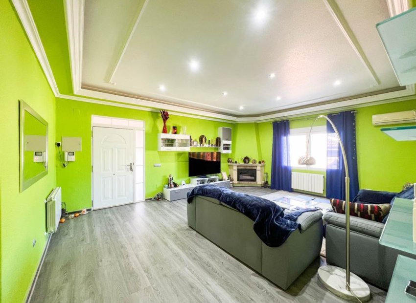 Reventa - Villa - Ciudad Quesada - Doña Pepa