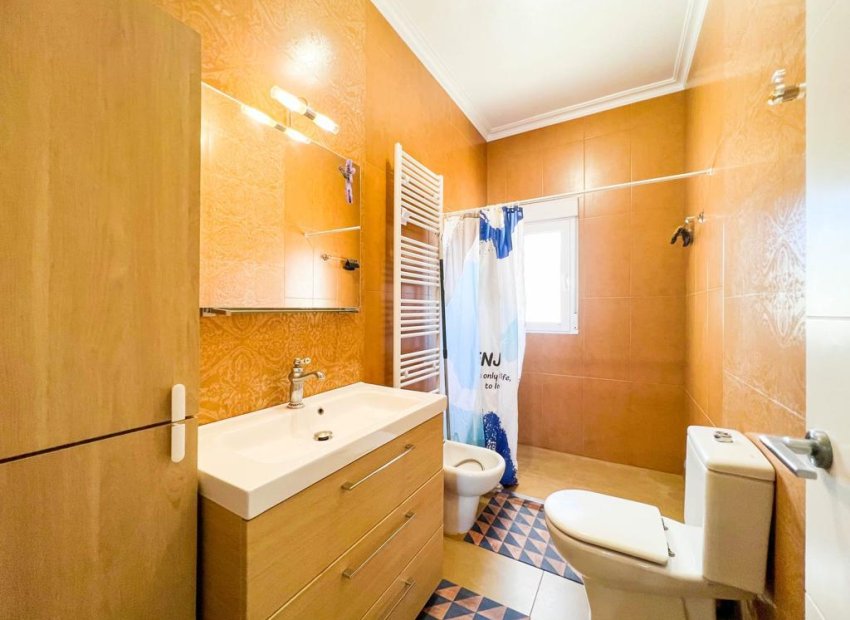 Reventa - Villa - Ciudad Quesada - Doña Pepa