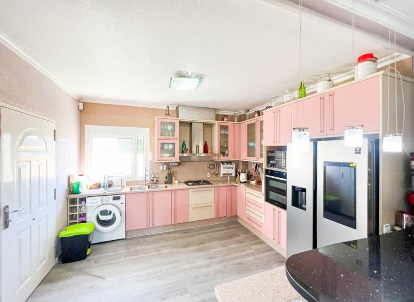 Reventa - Villa - Ciudad Quesada - Doña Pepa