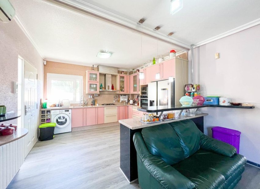 Reventa - Villa - Ciudad Quesada - Doña Pepa