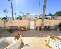 Reventa - Villa - Ciudad Quesada - Doña Pepa