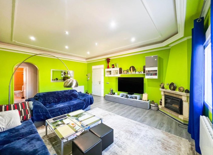 Reventa - Villa - Ciudad Quesada - Doña Pepa