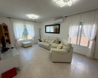 Reventa - Villa - Ciudad Quesada - Doña Pepa