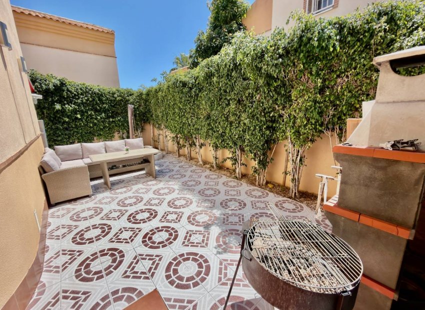 Reventa - Villa - Ciudad Quesada - Doña Pepa