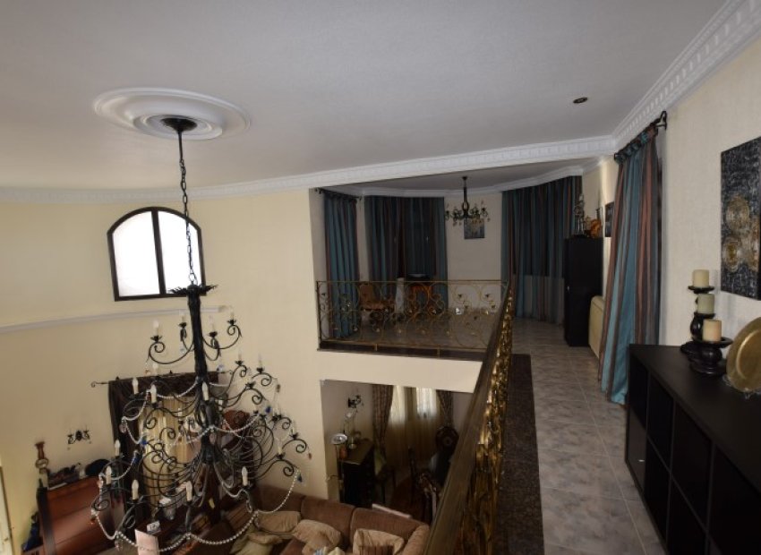 Reventa - Villa - Ciudad Quesada - La Fiesta