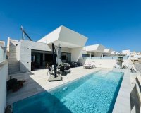 Reventa - Villa - Ciudad Quesada - La Fiesta