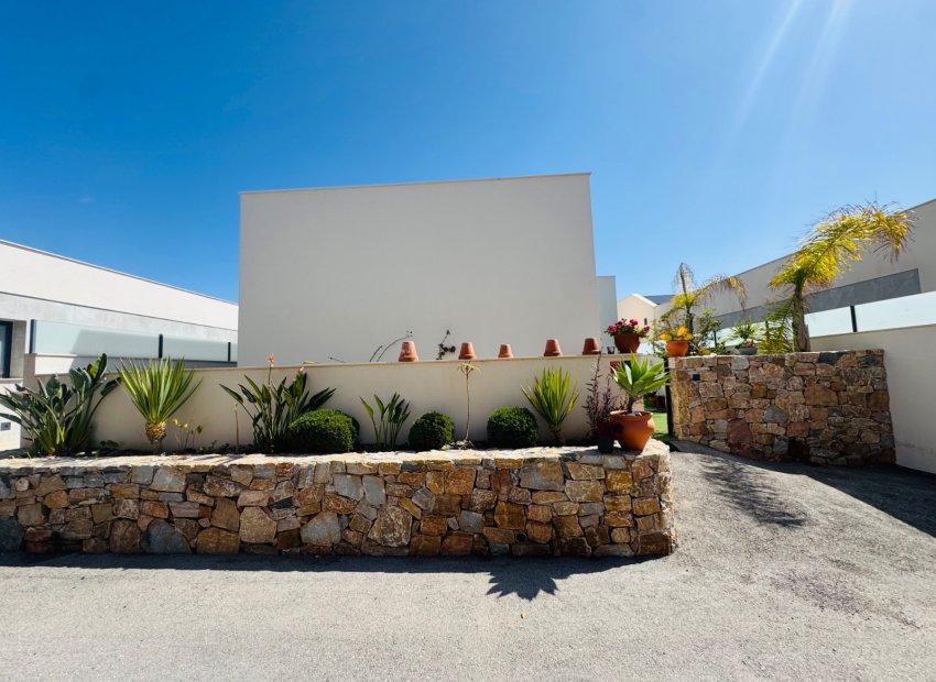 Reventa - Villa - Ciudad Quesada - La Fiesta