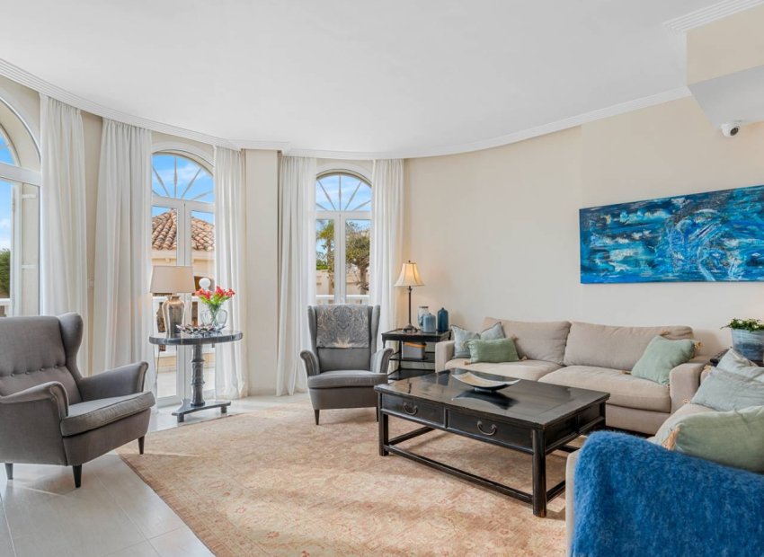 Reventa - Villa - Ciudad Quesada - La Fiesta