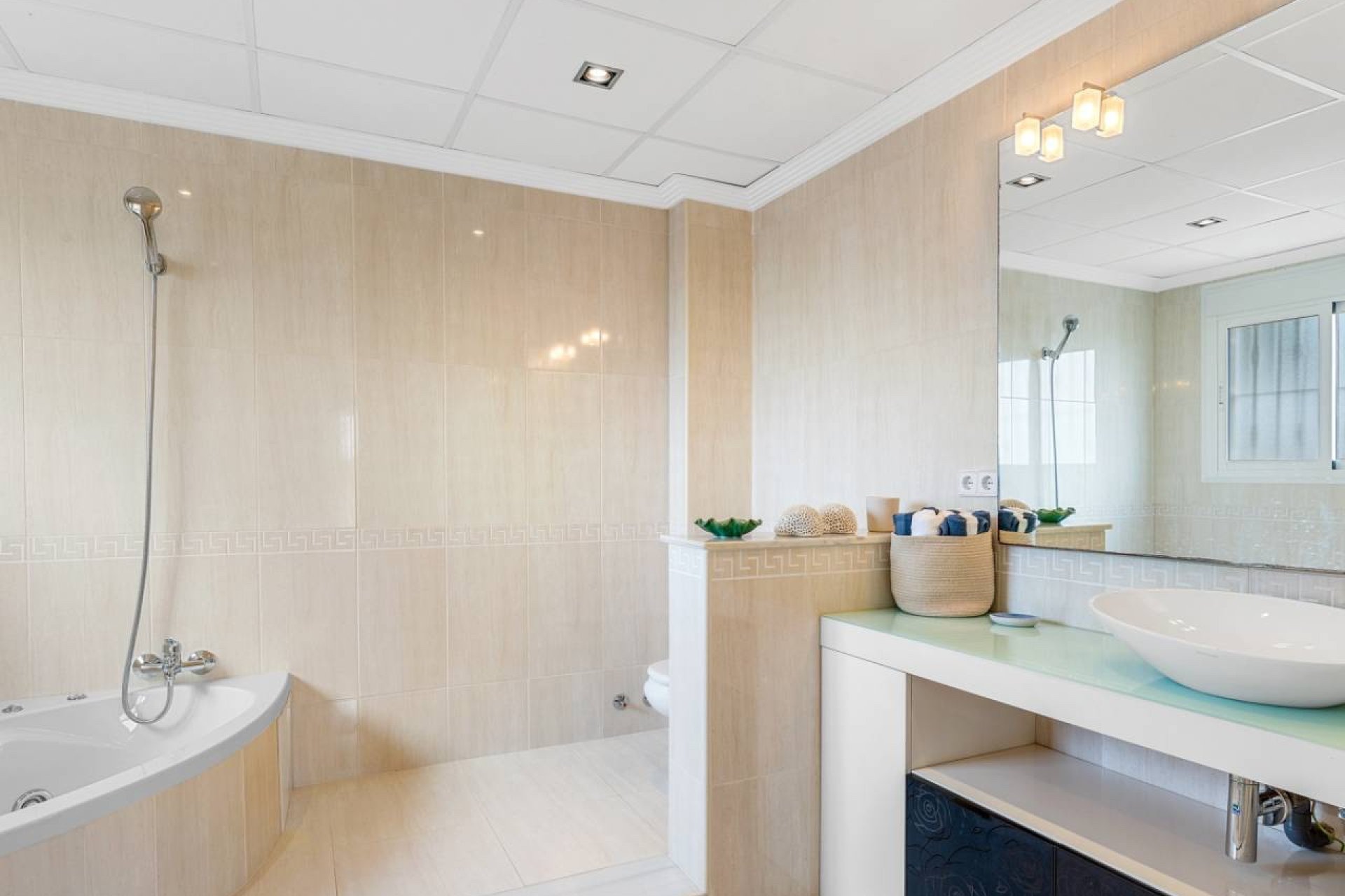 Reventa - Villa - Ciudad Quesada - La Fiesta