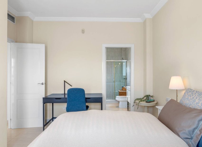 Reventa - Villa - Ciudad Quesada - La Fiesta