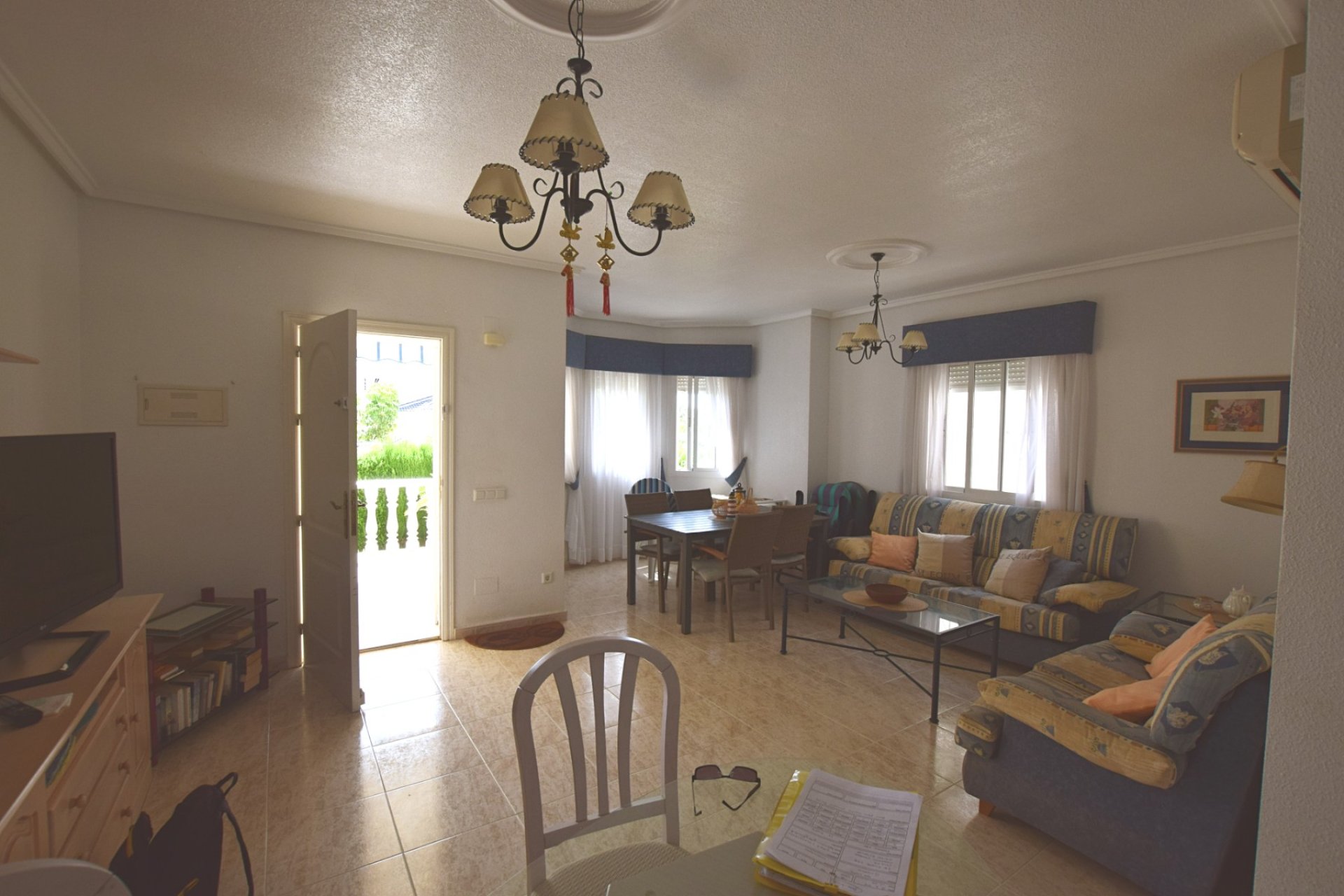 Reventa - Villa - Ciudad Quesada - La Fiesta