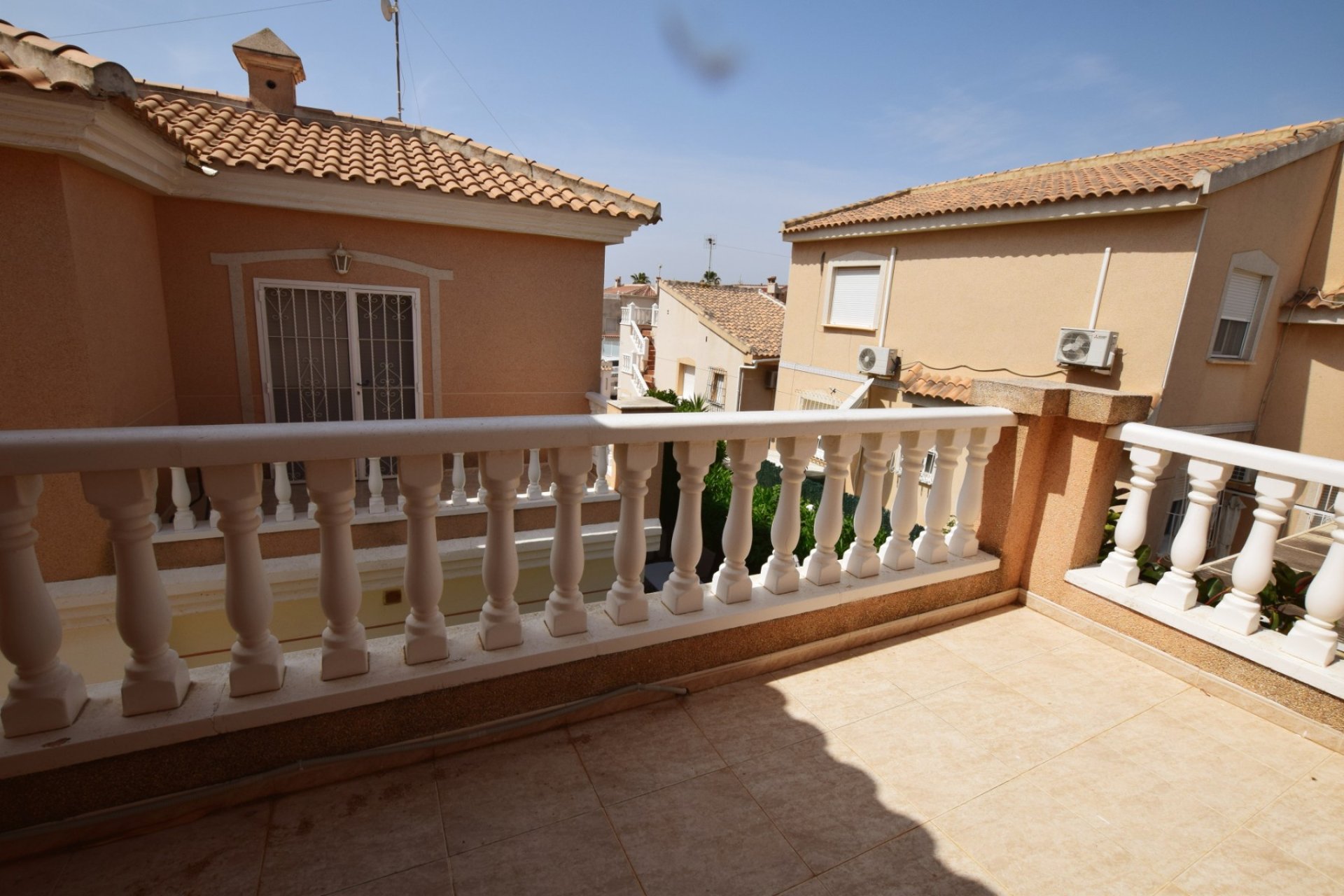 Reventa - Villa - Ciudad Quesada - La Fiesta