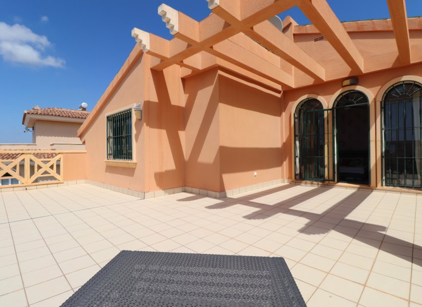 Reventa - Villa - Ciudad Quesada - La Fiesta