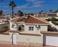 Reventa - Villa - Ciudad Quesada - La Fiesta