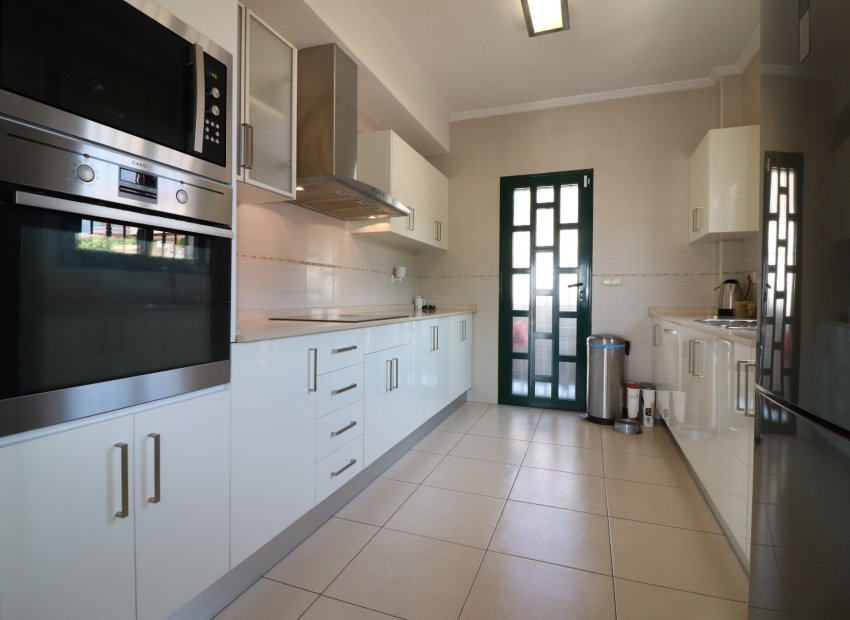 Reventa - Villa - Ciudad Quesada - La Fiesta