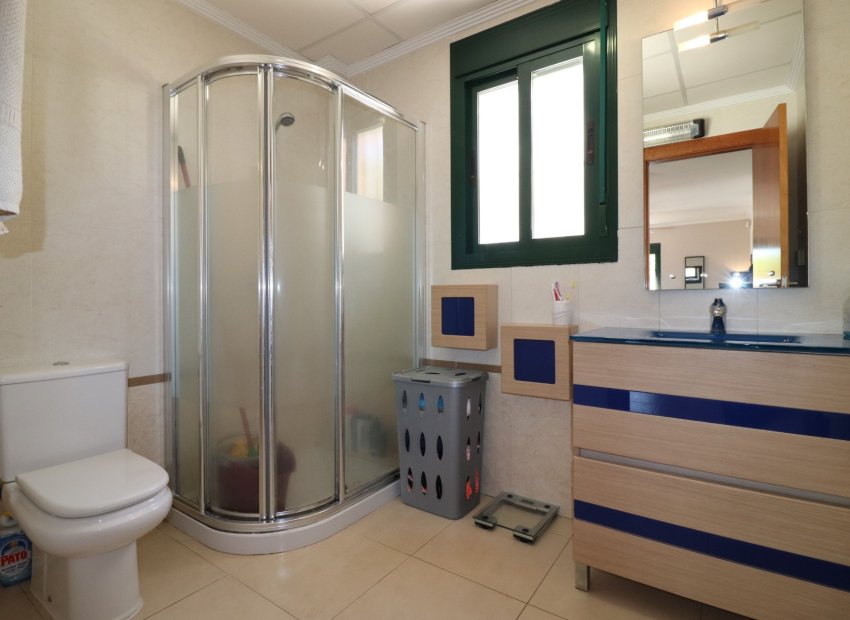 Reventa - Villa - Ciudad Quesada - La Fiesta