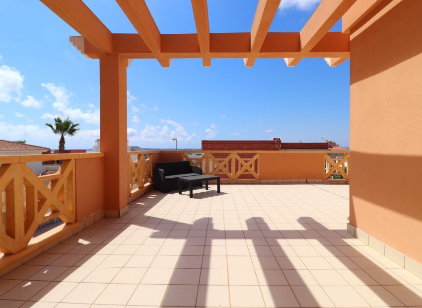 Reventa - Villa - Ciudad Quesada - La Fiesta