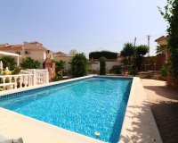 Reventa - Villa - Ciudad Quesada - La Fiesta