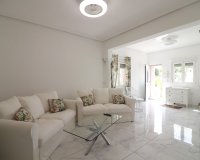Reventa - Villa - Ciudad Quesada - La Fiesta