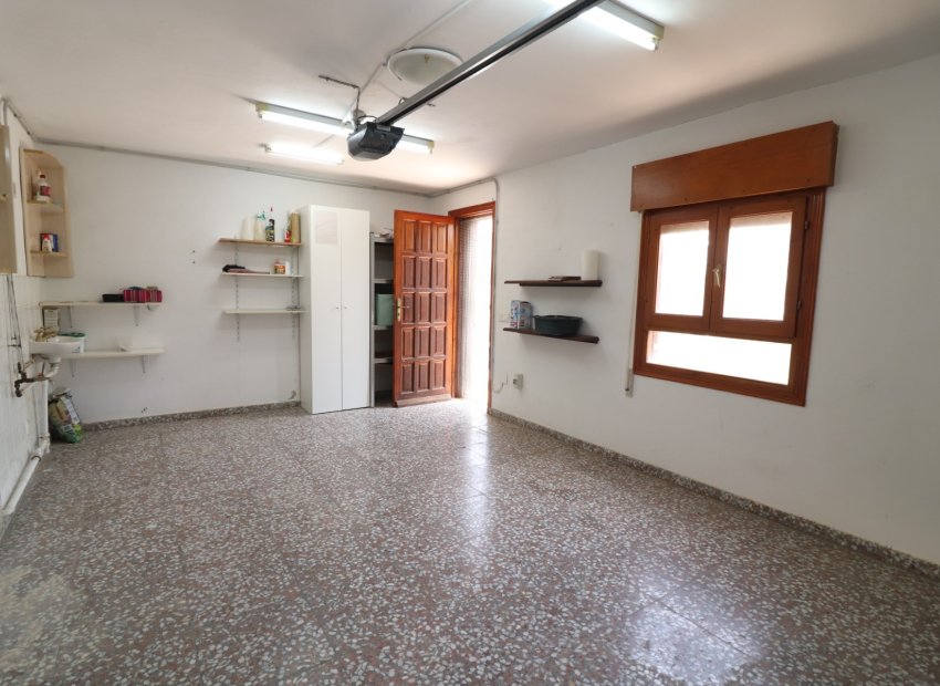 Reventa - Villa - Ciudad Quesada - La Fiesta