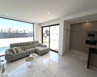 Reventa - Villa - Ciudad Quesada - La Laguna