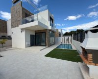 Reventa - Villa - Ciudad Quesada - La Laguna