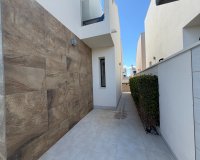 Reventa - Villa - Ciudad Quesada - La Laguna
