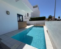 Reventa - Villa - Ciudad Quesada - Lo Marabú