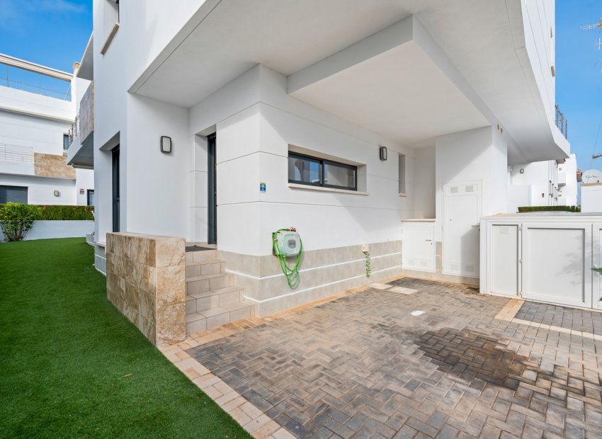 Reventa - Villa - Ciudad Quesada - Lo Marabú