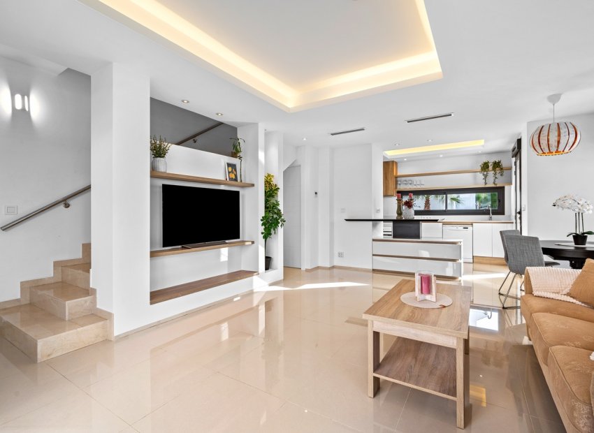 Reventa - Villa - Ciudad Quesada - Lo Marabú