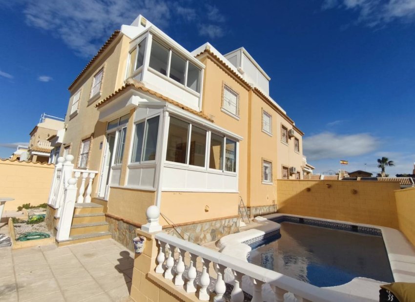 Reventa - Villa - Ciudad Quesada - Lo Marabú