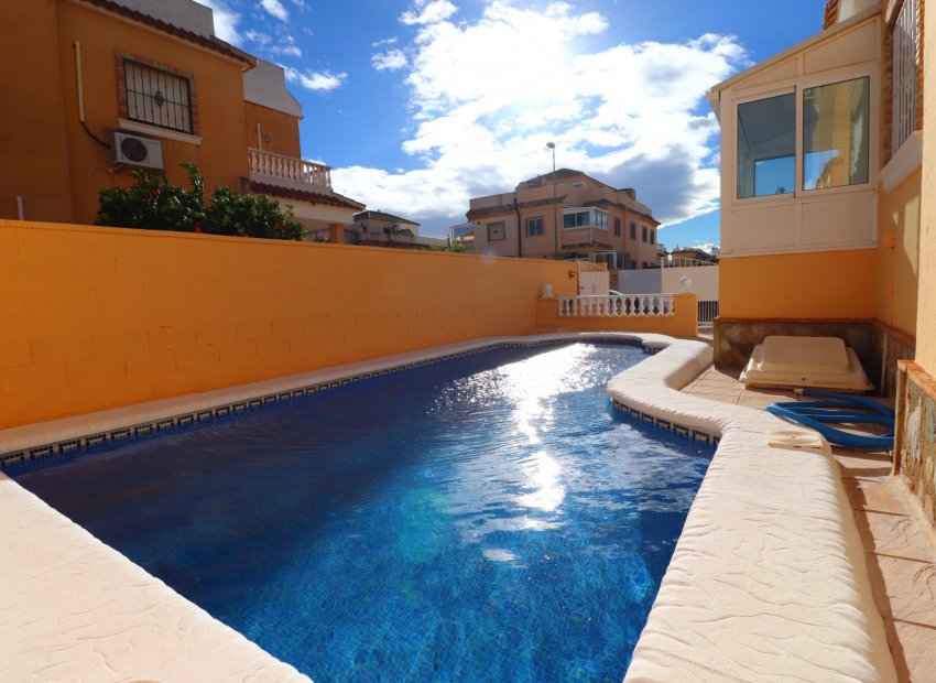 Reventa - Villa - Ciudad Quesada - Lo Marabú