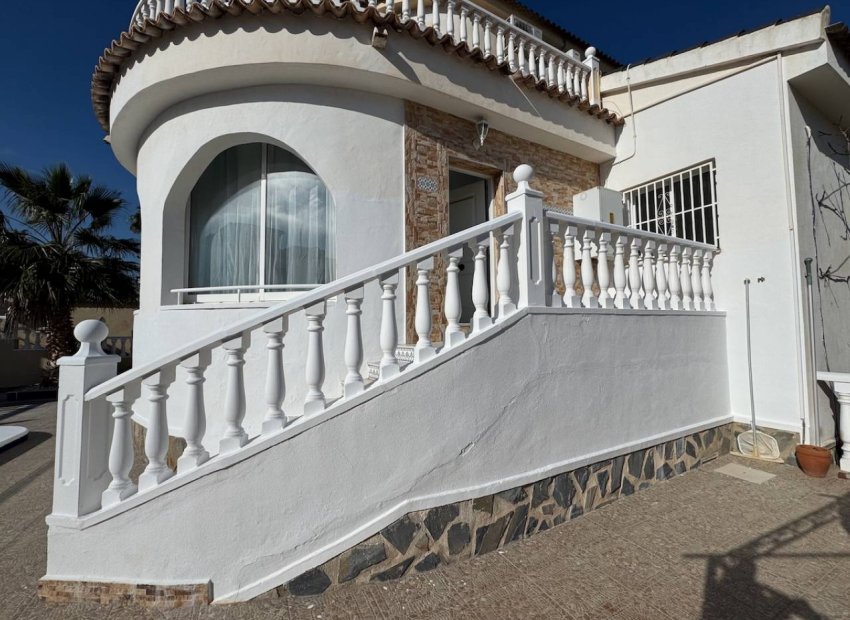 Reventa - Villa - Ciudad Quesada - Lo Pepin