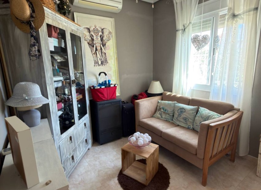 Reventa - Villa - Ciudad Quesada - Lo Pepin